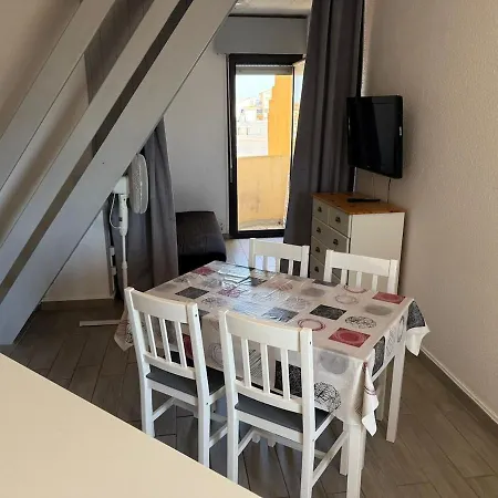 Duplex Atypique Proche ! Appartement